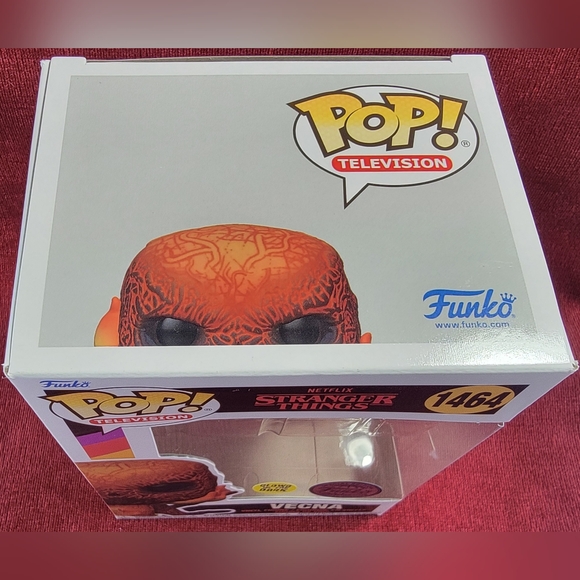 Vecna hit topic exclusive funko # 1464 (nib) with pop protector - Picture 6 of 9